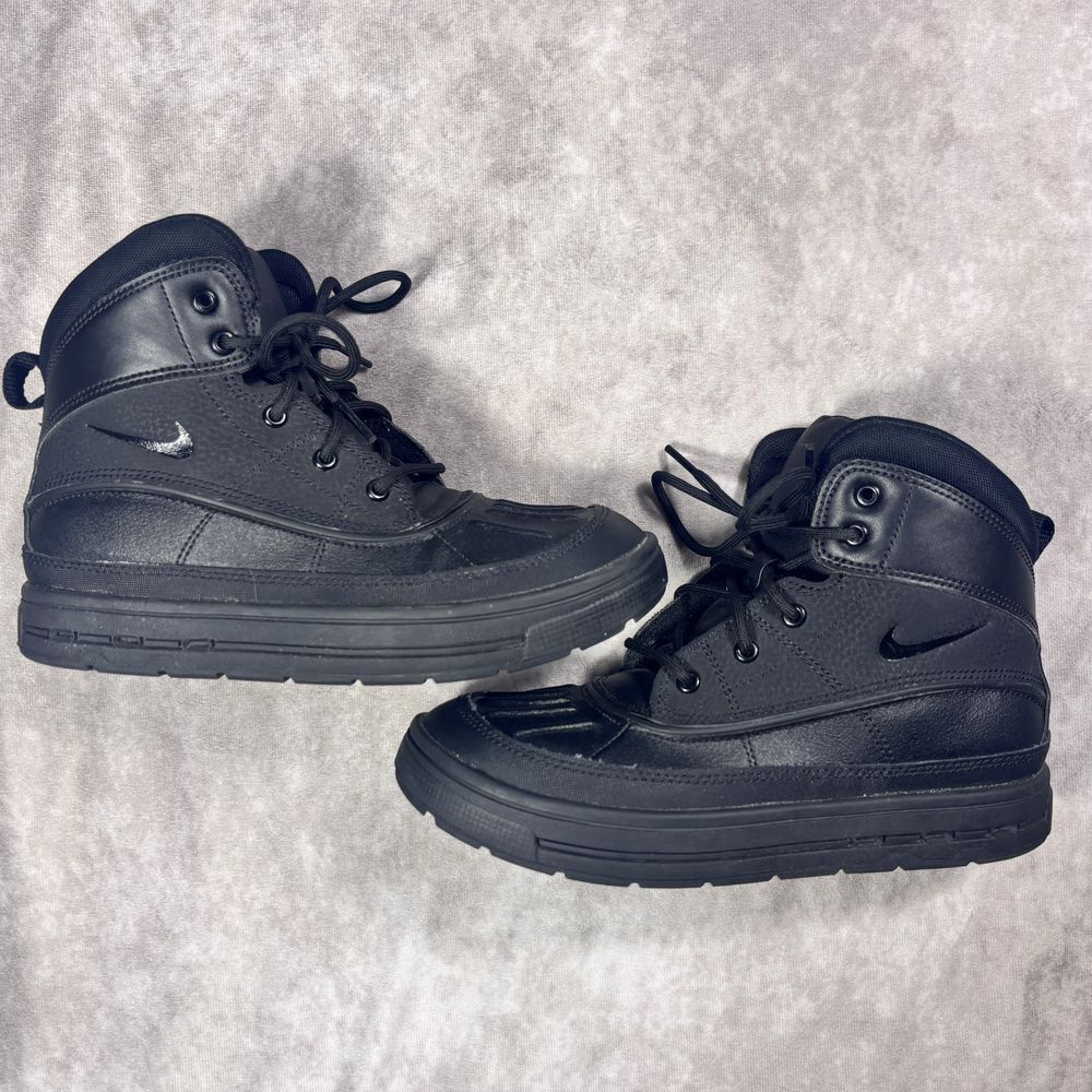 Nike Kids Black High-Top Winter Boots